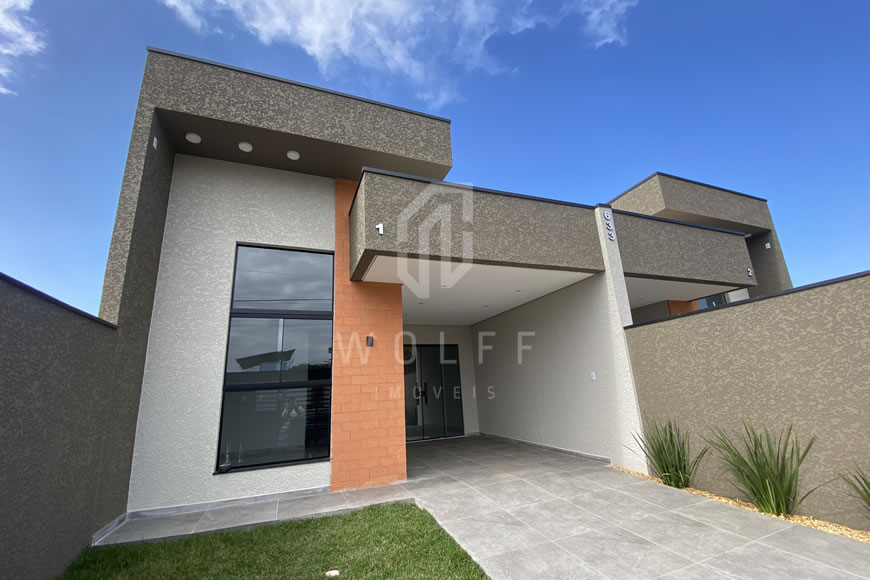 JD1607 - Casa Geminada Aconchegante com Área Externa nos Fundos