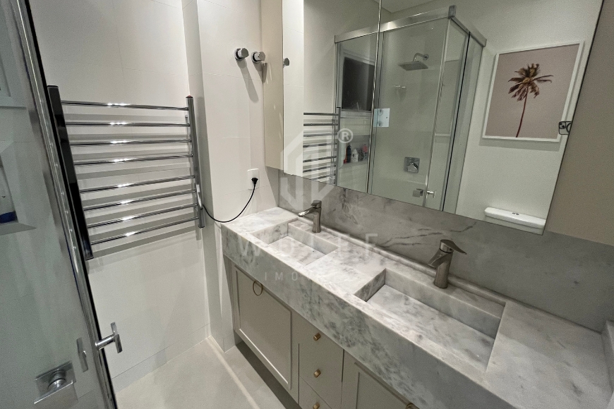 JD1609 - Apartamento Mobiliado em Localização Privilegiada na Praia de Armação