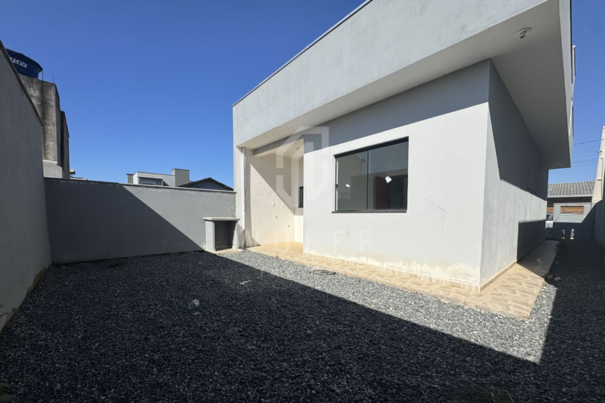 JD1610 - Casa Geminada próximo de moradores fixos