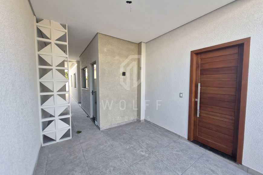 JD1617 - Casa Geminada com Lindo Projeto em Itajuba