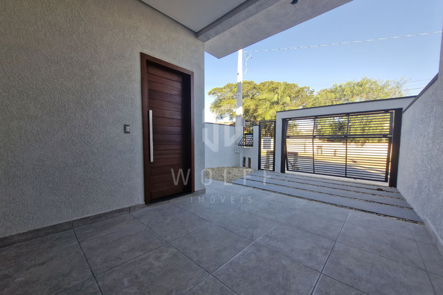 JD1617 - Casa Geminada com Lindo Projeto em Itajuba