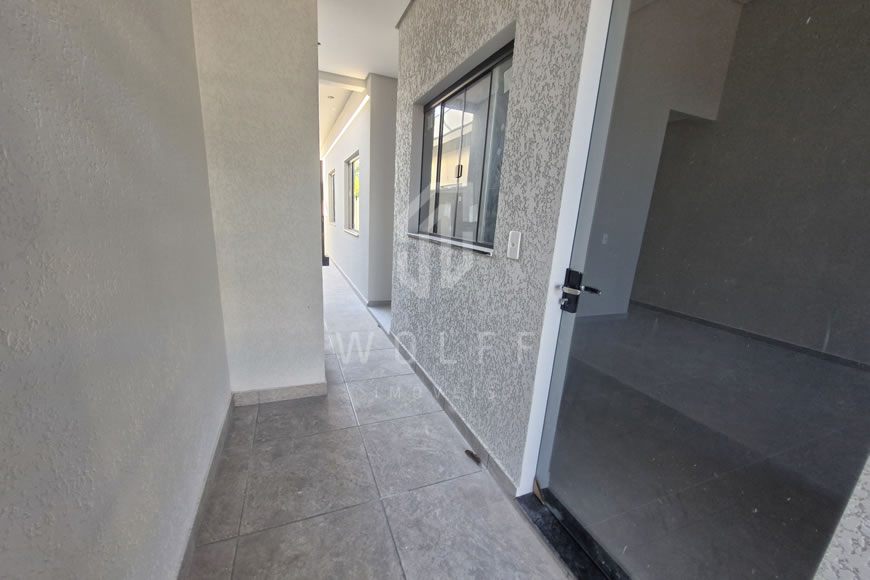 JD1617 - Casa Geminada com Lindo Projeto em Itajuba