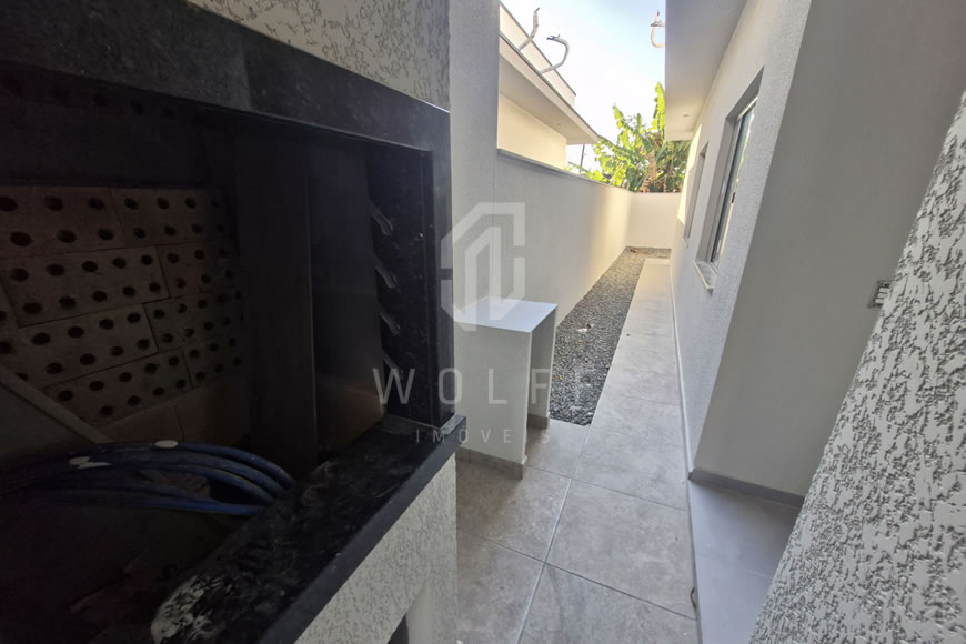 JD1617 - Casa Geminada com Lindo Projeto em Itajuba