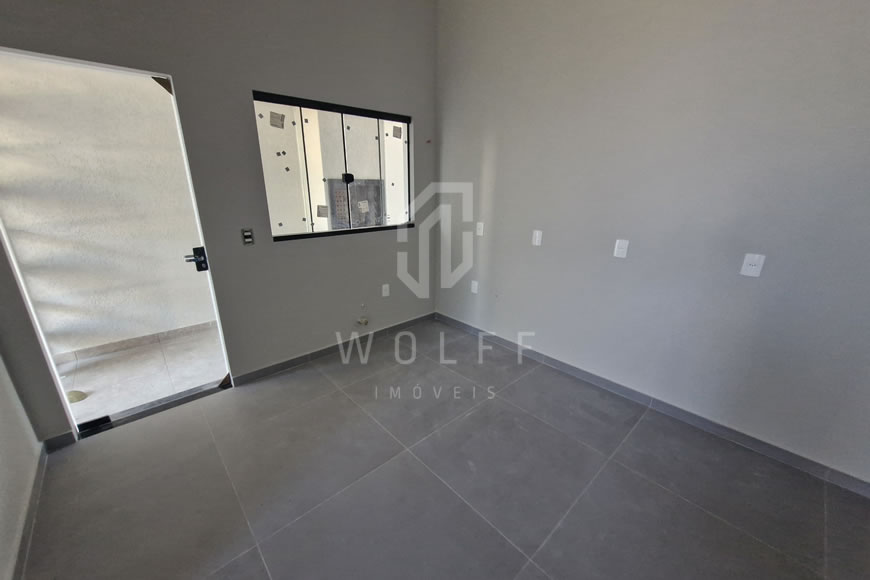 JD1617 - Casa Geminada com Lindo Projeto em Itajuba