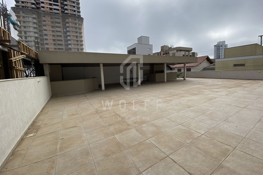 JD1620 - Apartamento com Vista Mar no Centro 
