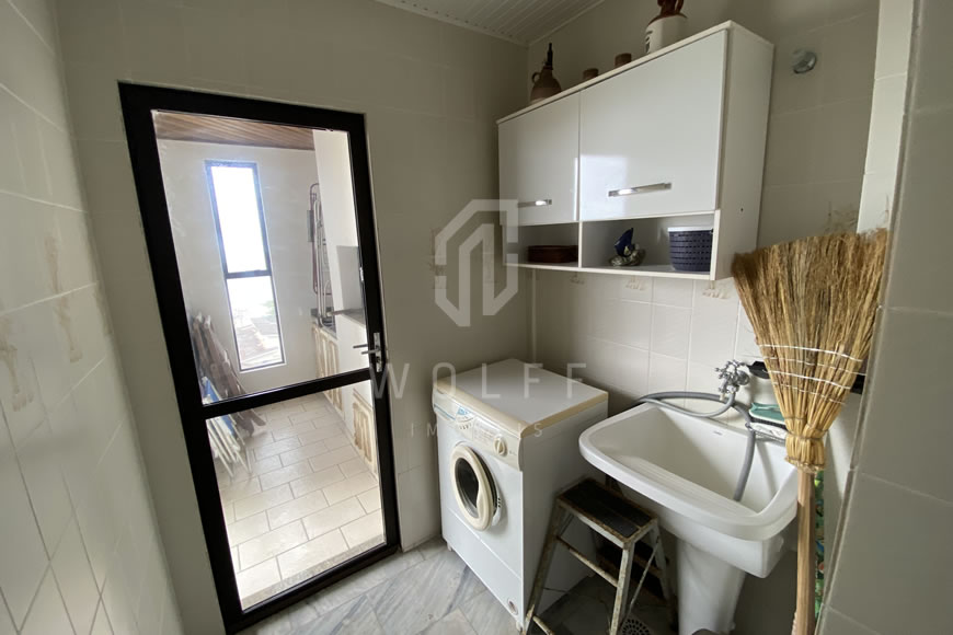 JD1620 - Apartamento com Vista Mar no Centro 
