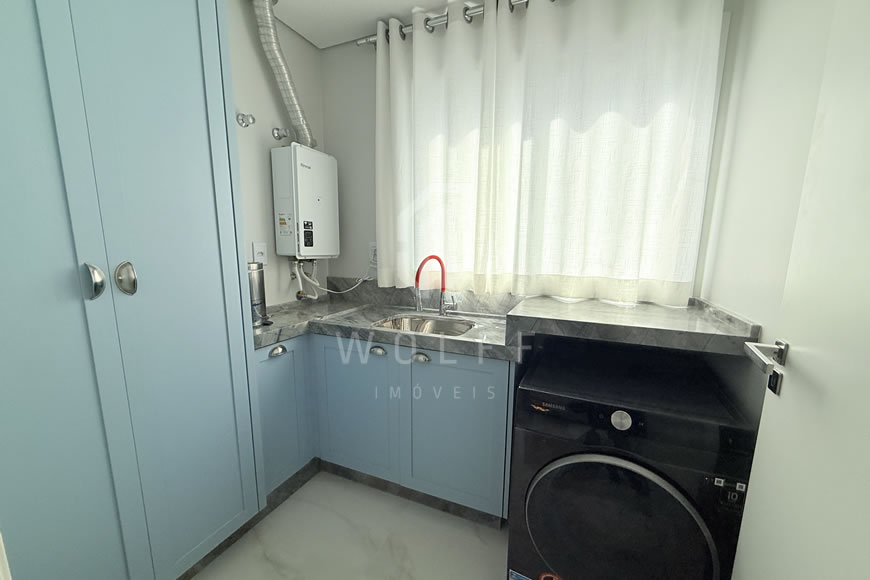 JD1625 - Apartamento com Vista Mar Deslumbrante Finamente Mobiliado