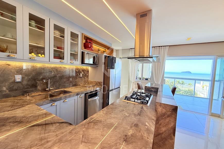 JD1625 - Apartamento com Vista Mar Deslumbrante Finamente Mobiliado