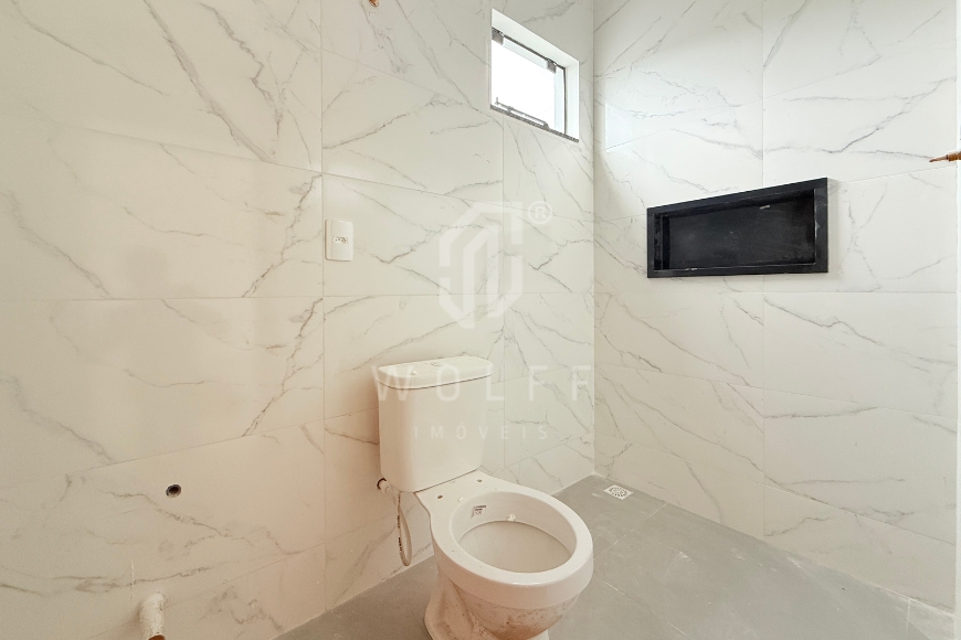 JD1626 - Casa para quem prioriza espaço de terreno em Itajuba