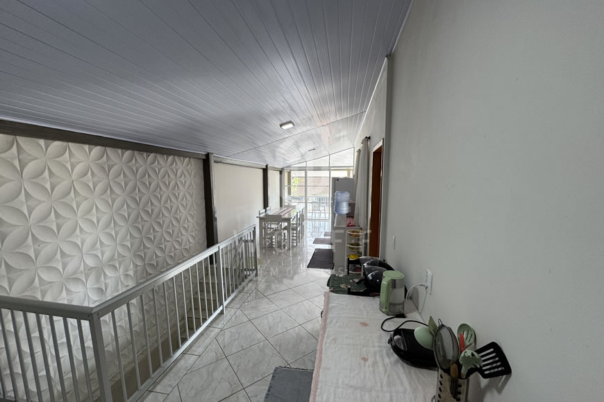 JD1629 - Sobrado Mobiliado no Centro