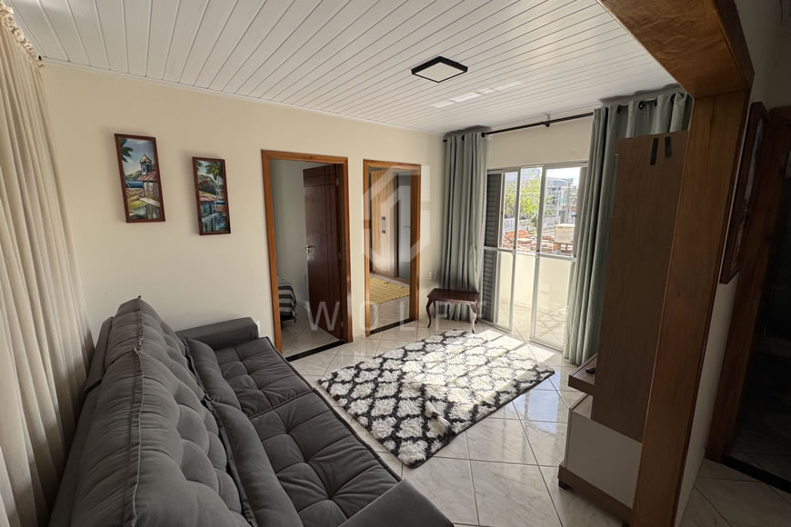 JD1629 - Sobrado Mobiliado no Centro