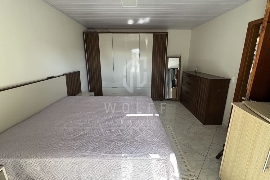 JD1629 - Sobrado Mobiliado no Centro