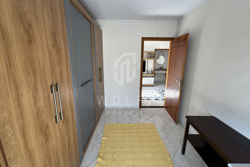 JD1629 - Sobrado Mobiliado no Centro