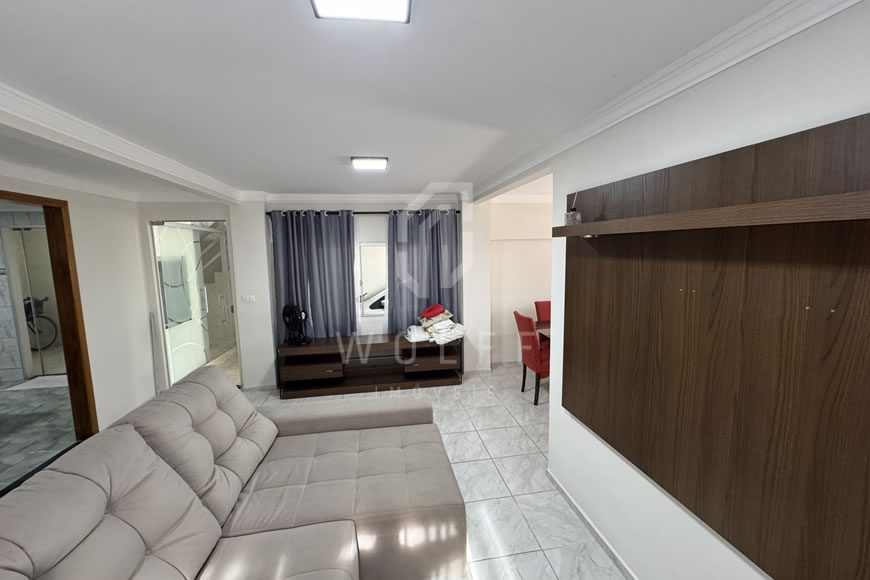 JD1629 - Sobrado Mobiliado no Centro