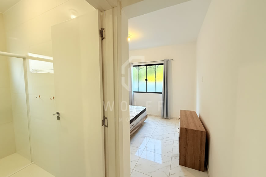 JD1631 - Casa Geminada Semi-mobiliada com Espaço para Festas nos Fundos