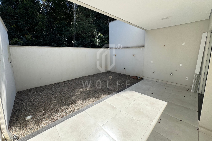 JD1632 - Casa Pronta para Morar em Rua Pavimentada 