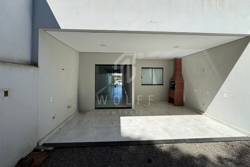 JD1632 - Casa Pronta para Morar em Rua Pavimentada 