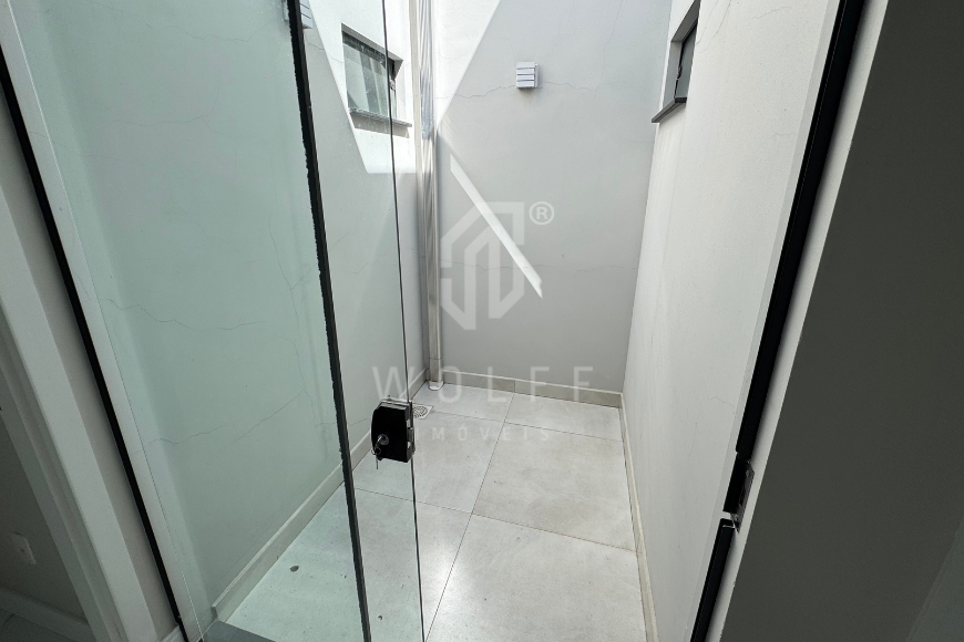 JD1632 - Casa Pronta para Morar em Rua Pavimentada 