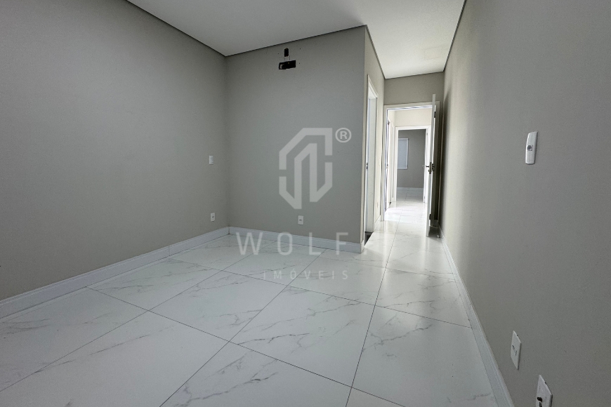 JD1632 - Casa Pronta para Morar em Rua Pavimentada 