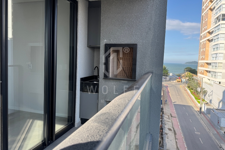 JD1636 - Apartamento Semi Mobiliado a 260 metros da praia no Centro