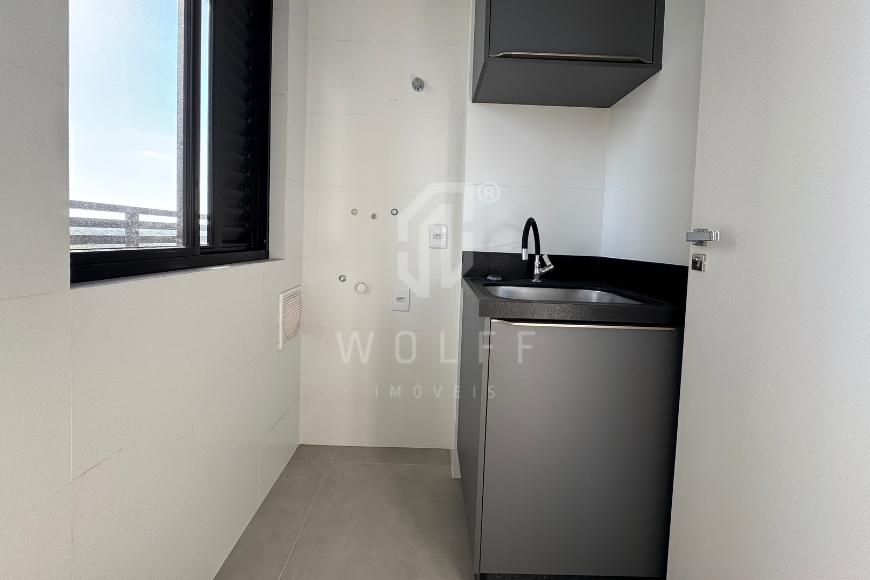 JD1636 - Apartamento Semi Mobiliado a 260 metros da praia no Centro