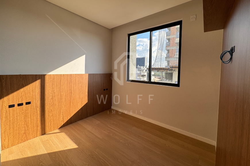 JD1636 - Apartamento Semi Mobiliado a 260 metros da praia no Centro