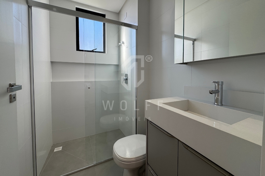 JD1636 - Apartamento Semi Mobiliado a 260 metros da praia no Centro