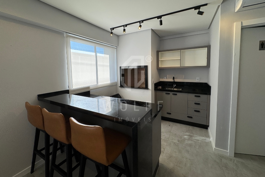 JD1636 - Apartamento Semi Mobiliado a 260 metros da praia no Centro