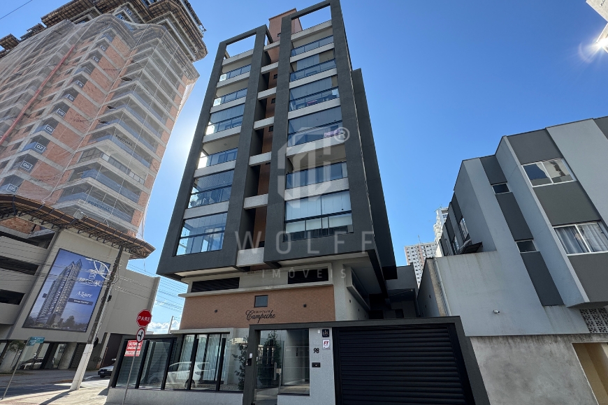 JD1636 - Apartamento Semi Mobiliado a 260 metros da praia no Centro