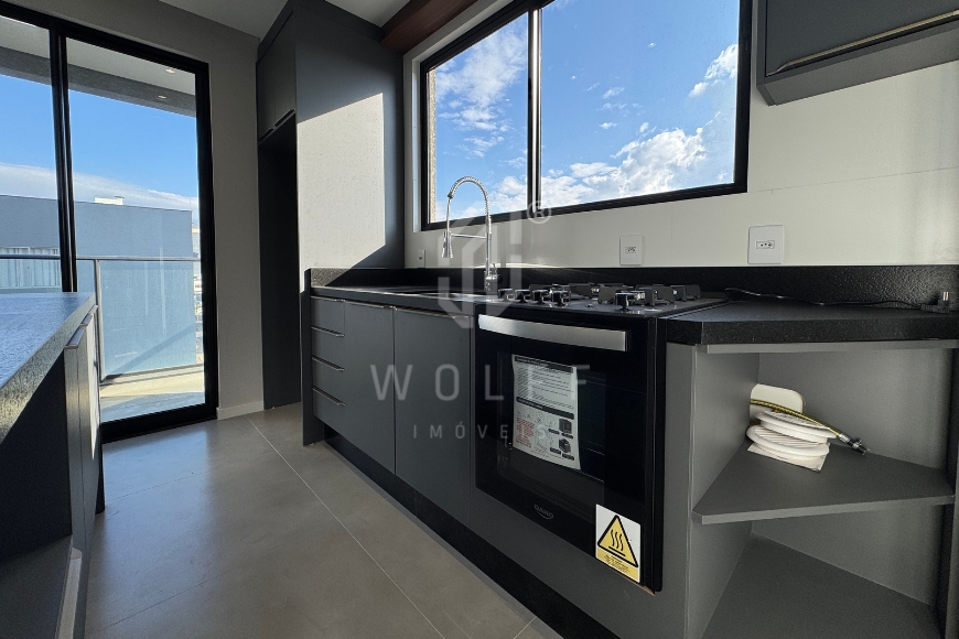 JD1636 - Apartamento Semi Mobiliado a 260 metros da praia no Centro