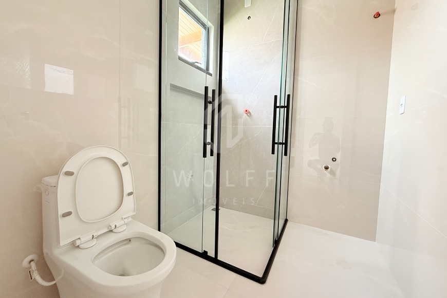 JD1642 - Casa com área de festas em Itajuba