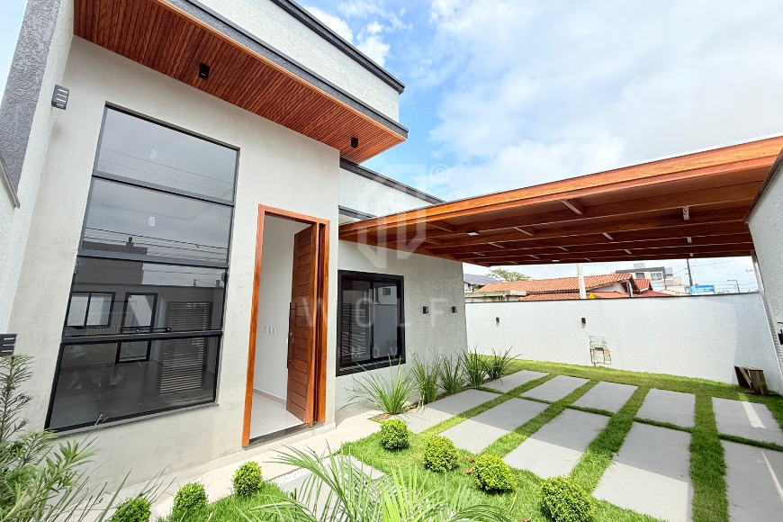 JD1642 - Casa com área de festas em Itajuba