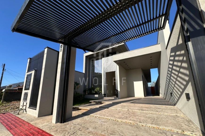 JD1644 - Casa com 1 suíte + 2 dormitórios em Itajuba