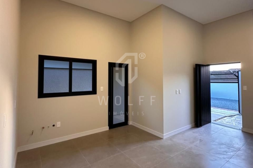 JD1644 - Casa com 1 suíte + 2 dormitórios em Itajuba