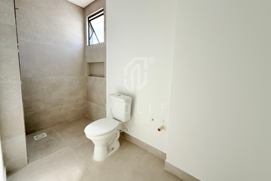 JD1645 - Apartamento com 3 suítes a 200 metros da praia