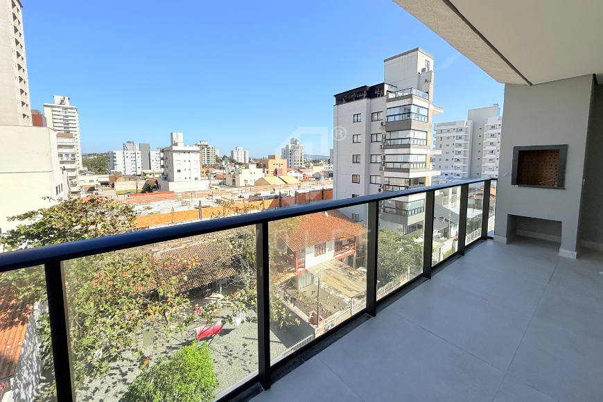 JD1645 - Apartamento com 3 suítes a 200 metros da praia