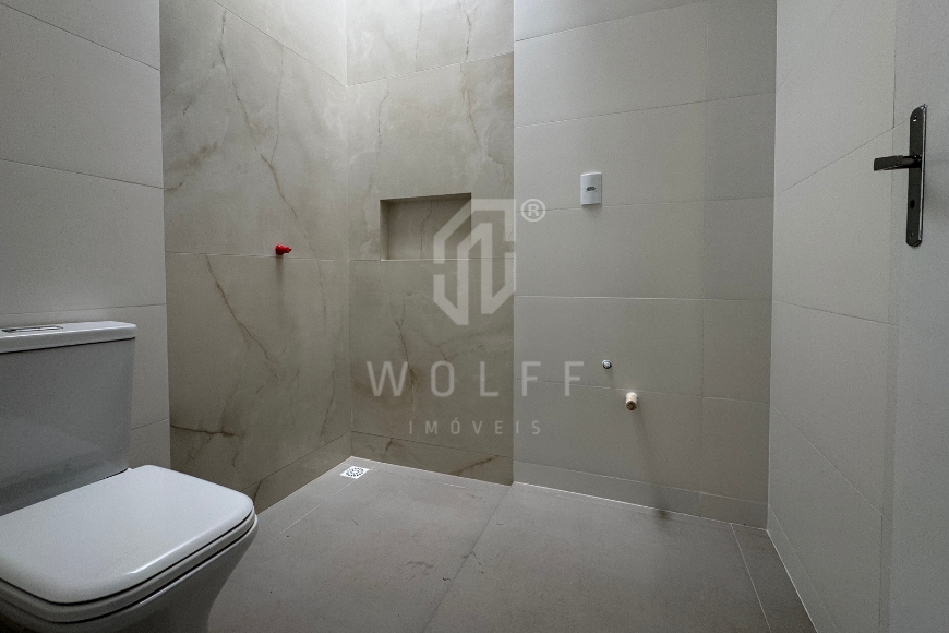 JD1646 - Casa com 1 suíte + 1 dormitório 