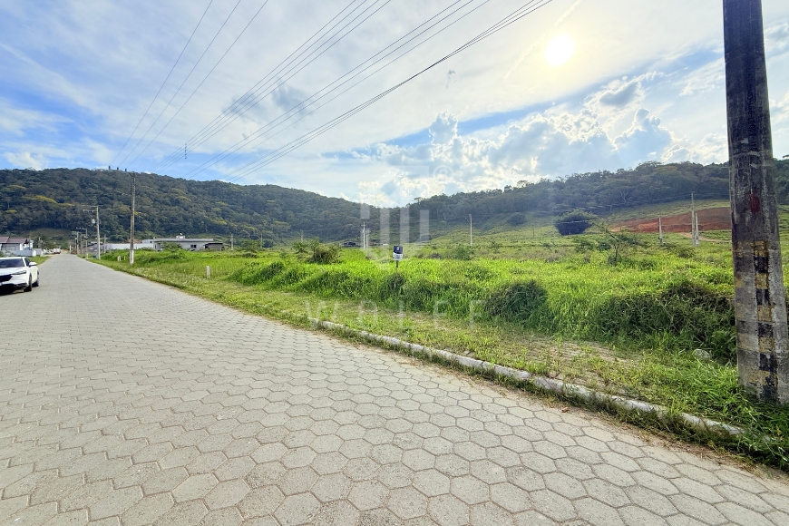 JD1647 - Terreno com 550m² pronto para construir