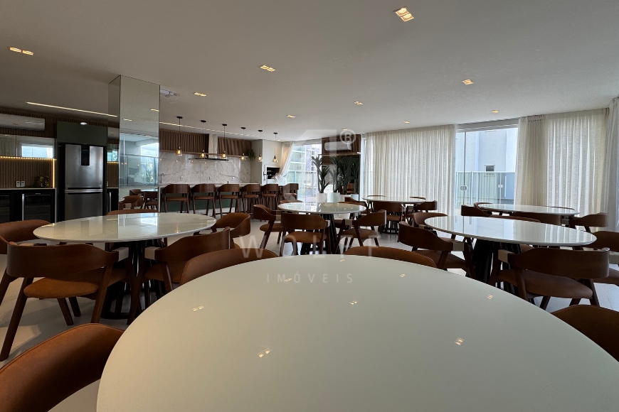 JD1648 - Apartamento com Vista Mar no Itacolomi