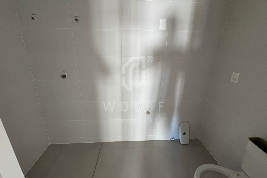 JD1654 - Apartamento com 3 dormitórios a 80m da Praia no Itacolomi