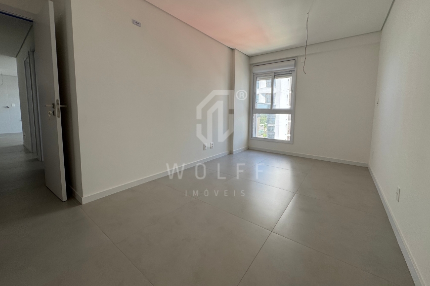 JD1654 - Apartamento com 3 dormitórios a 80m da Praia no Itacolomi