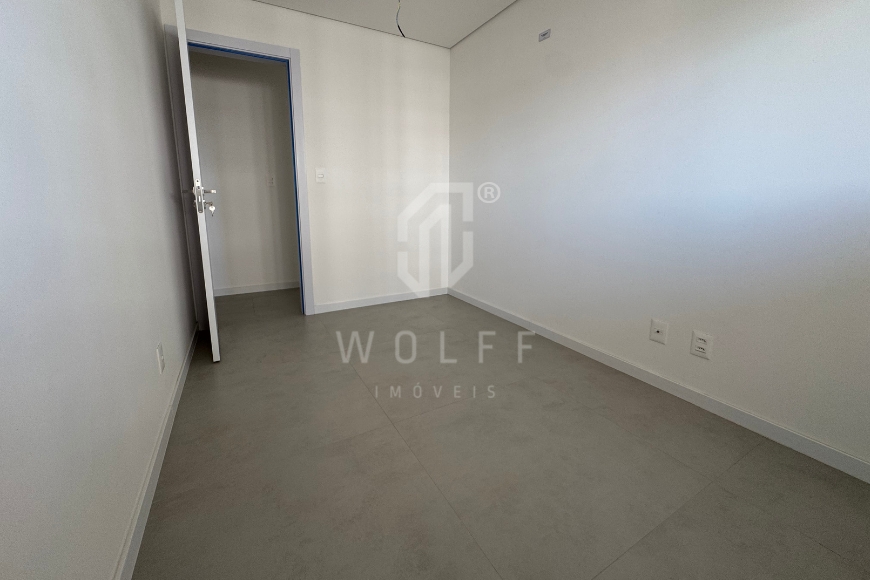 JD1654 - Apartamento com 3 dormitórios a 80m da Praia no Itacolomi