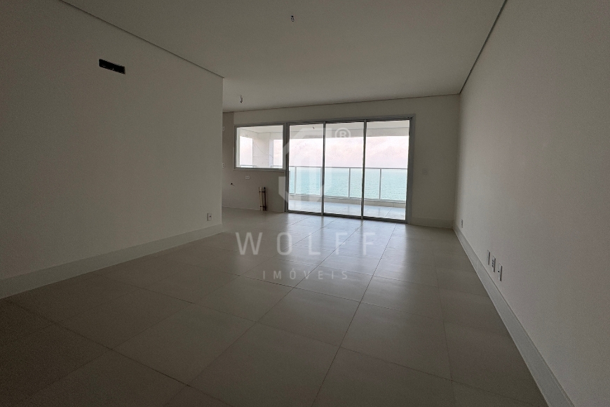 JD1655 - Apartamento com Vista Mar Permanente