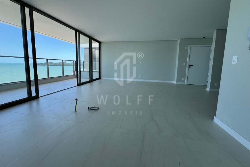 JD1658 - Apartamento Frente Mar no Centro da cidade