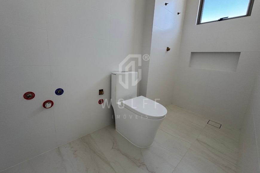 JD1658 - Apartamento Frente Mar no Centro da cidade