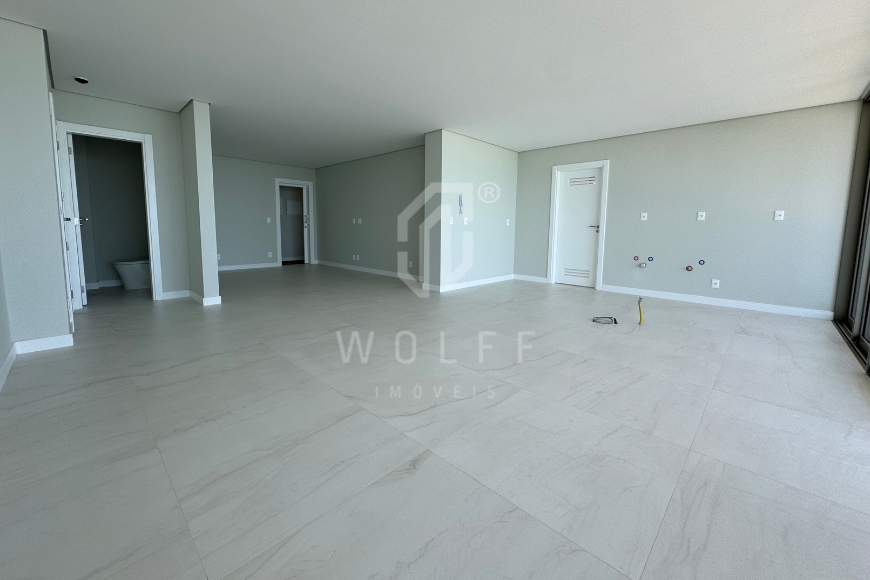 JD1658 - Apartamento Frente Mar no Centro da cidade