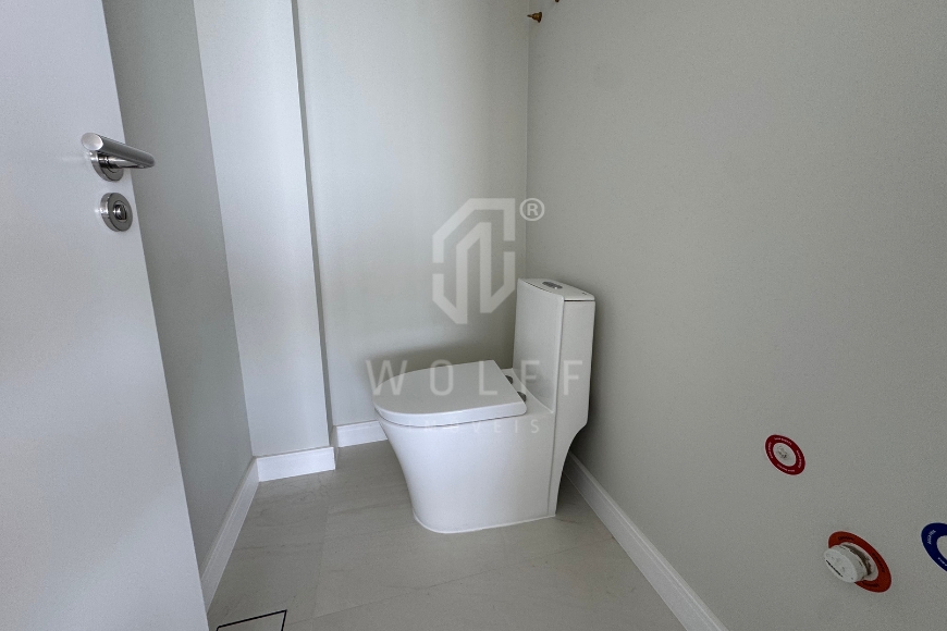 JD1658 - Apartamento Frente Mar no Centro da cidade