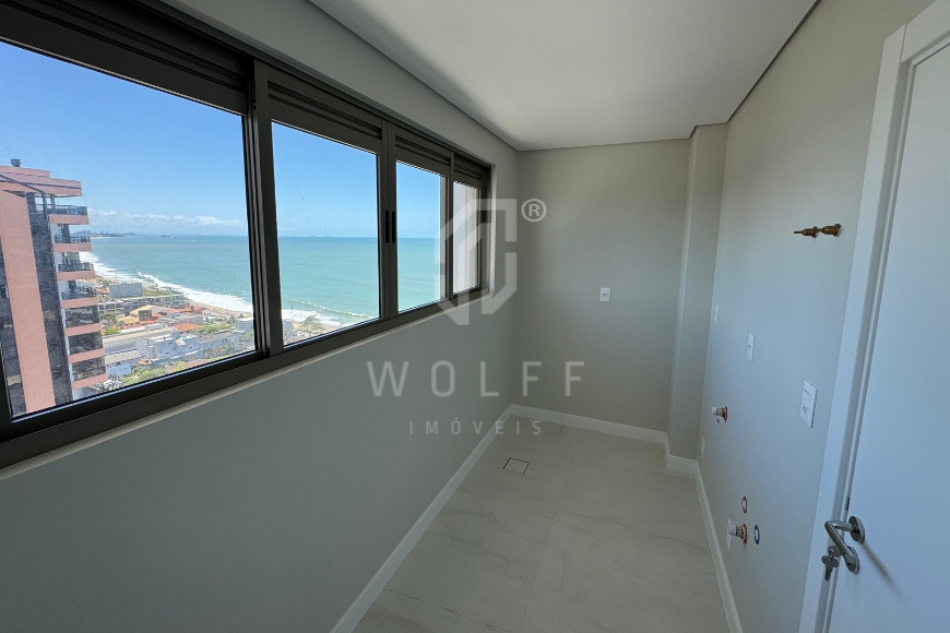 JD1658 - Apartamento Frente Mar no Centro da cidade