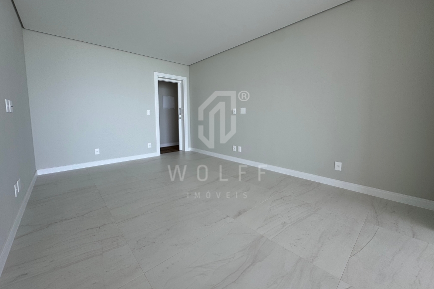 JD1658 - Apartamento Frente Mar no Centro da cidade