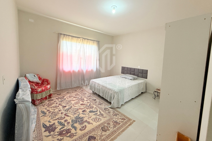 JD1661 - Casa com 3 dormitórios e espaço de festas no Itacolomi